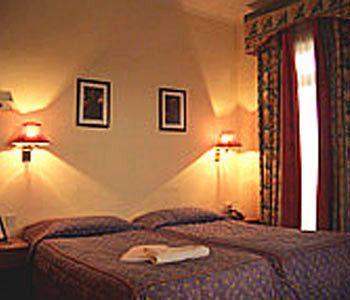 Metropole Budget Auberge de jeunesse *
